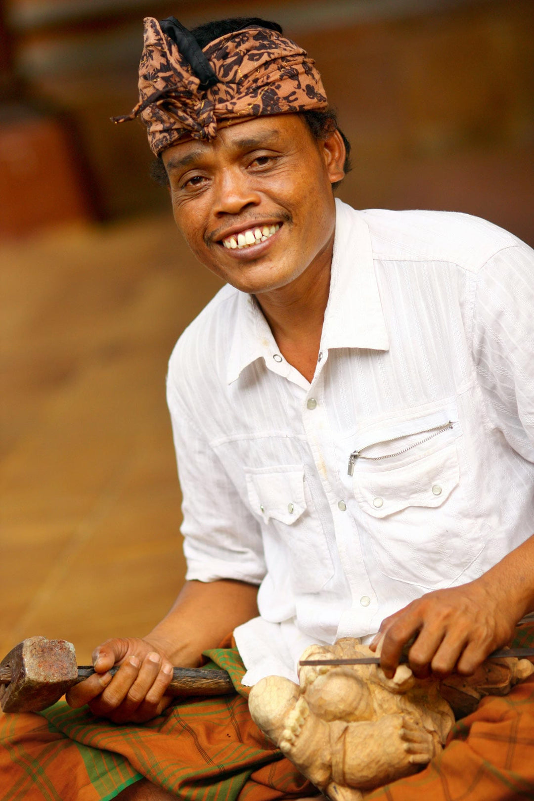 Semi-Abstract Brown Suar Wood Sculpture Handcrafted in Bali - Dreamy Man