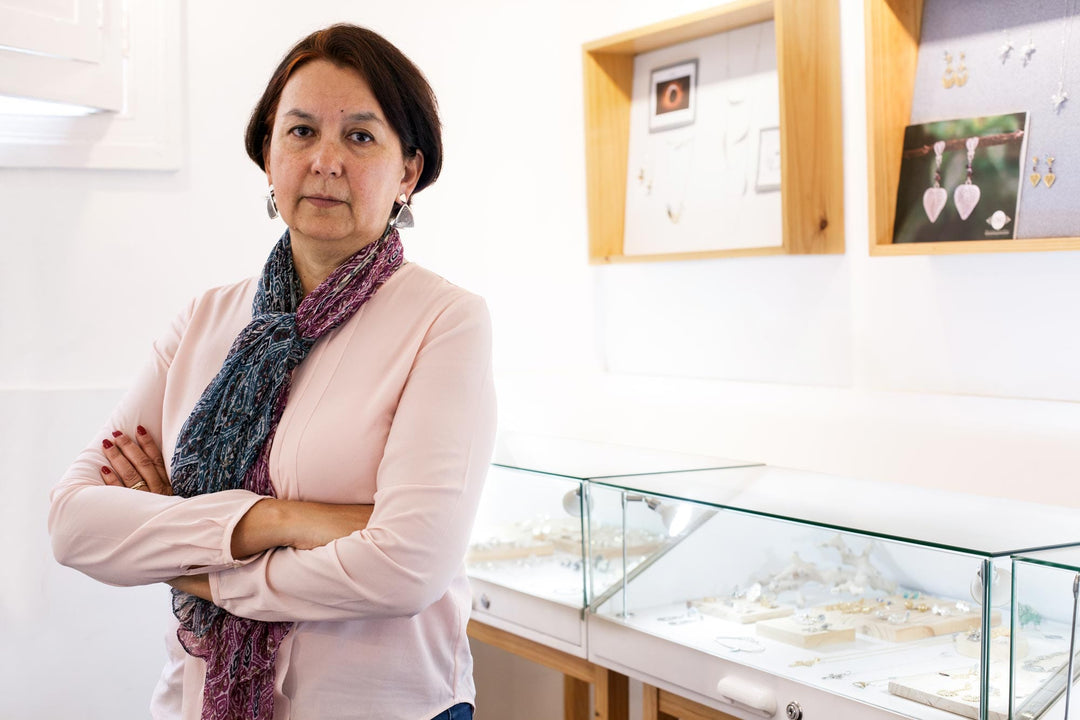 Handcrafted Gold Vermeil Filigree Heart Theme Necklace - Connected Hearts