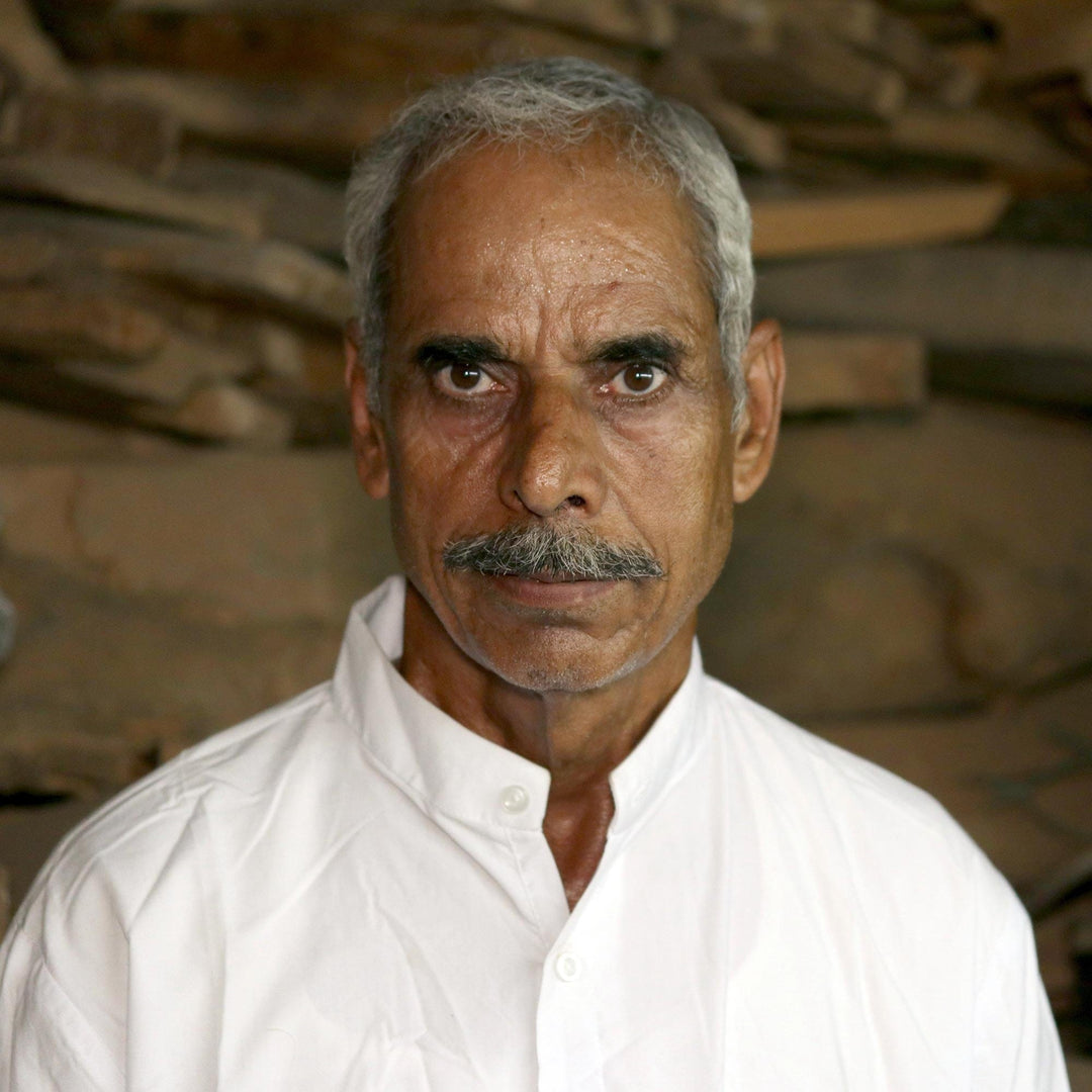 Acacia and Kadam Wood Chess Set with Storage Inside - Persian Grandeur