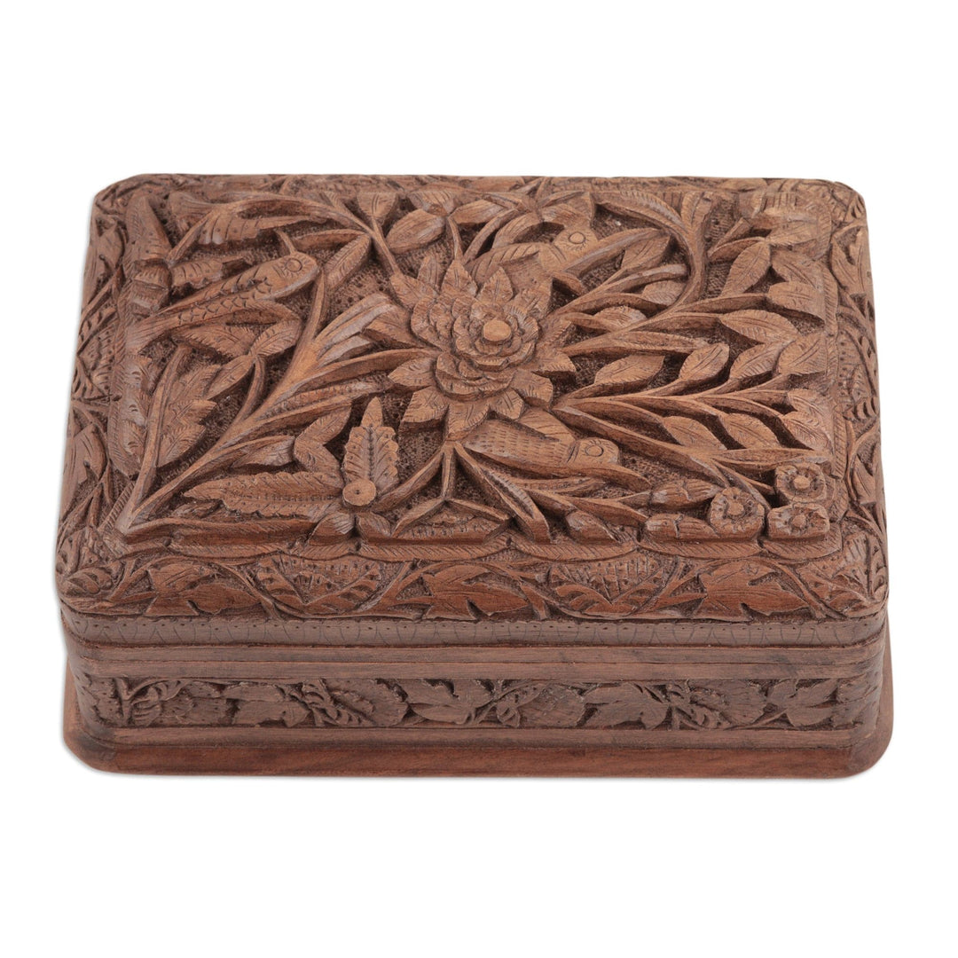 Walnut wood jewelry box - Woodpecker Flowers