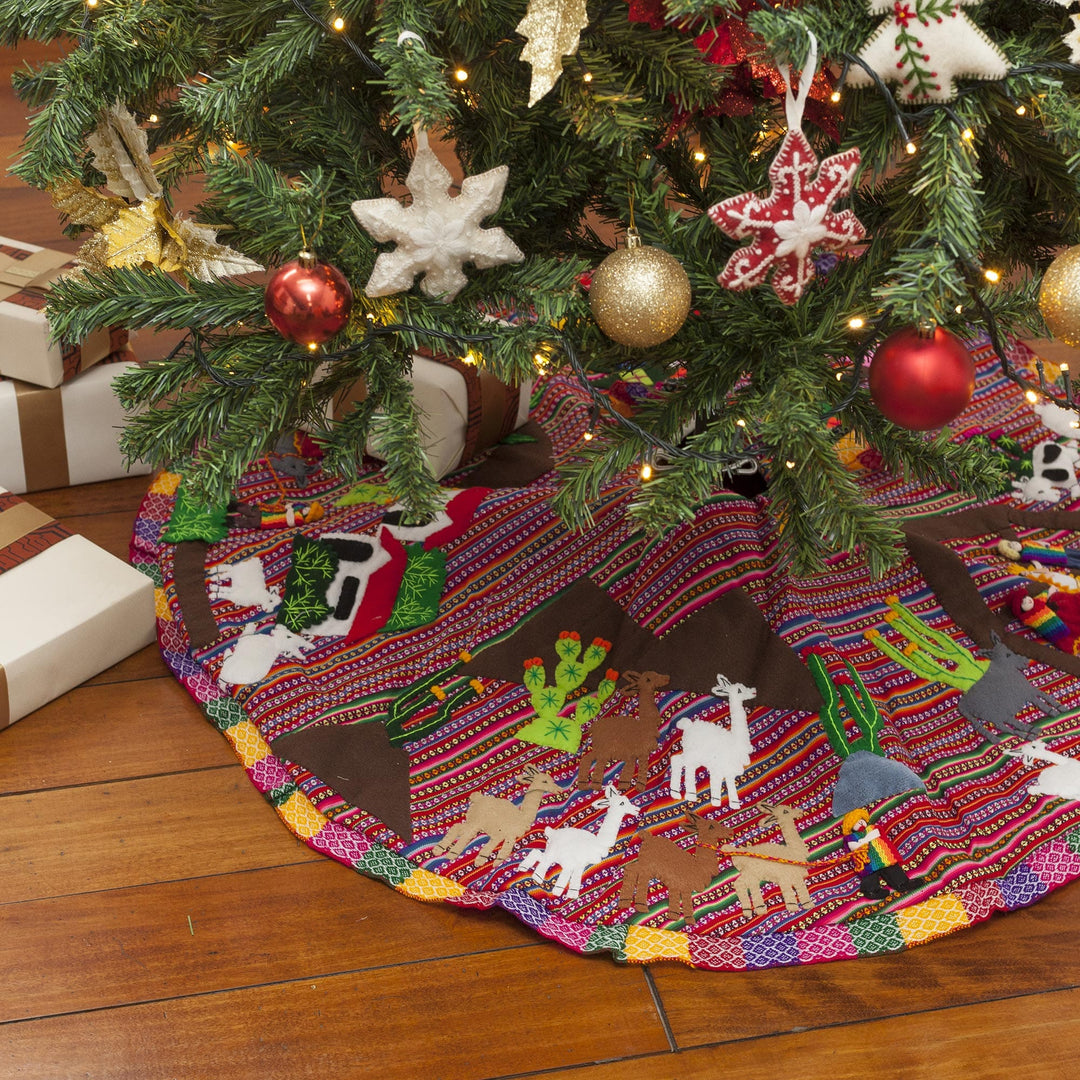 Applique Christmas tree skirt - Noel