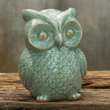 Light Green Wise Owl