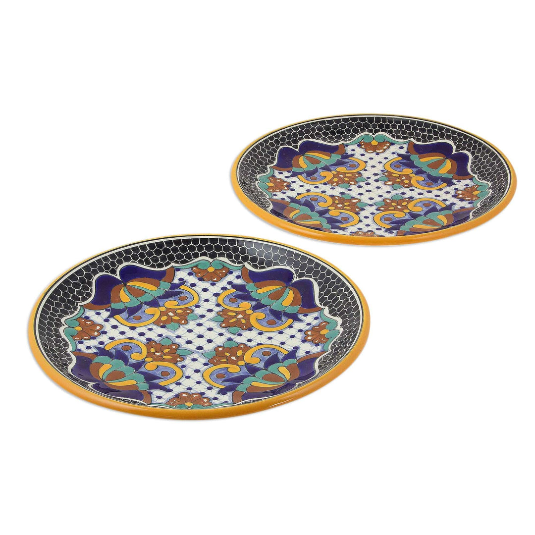 Artisan Crafted 10-inch Ceramic Luncheon Plates (Pair) - Zacatlan Flowers