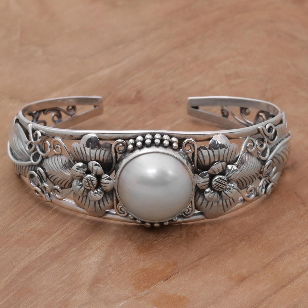 Floral Cultured Pearl Cuff Bracelet and 925 Silver from Bali - Moonlight Vines