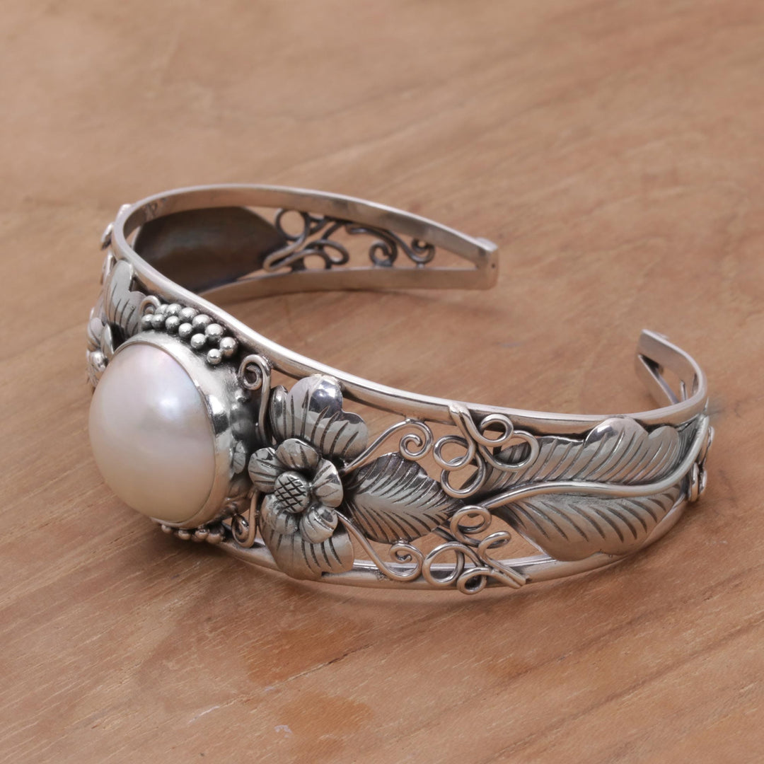 Floral Cultured Pearl Cuff Bracelet and 925 Silver from Bali - Moonlight Vines