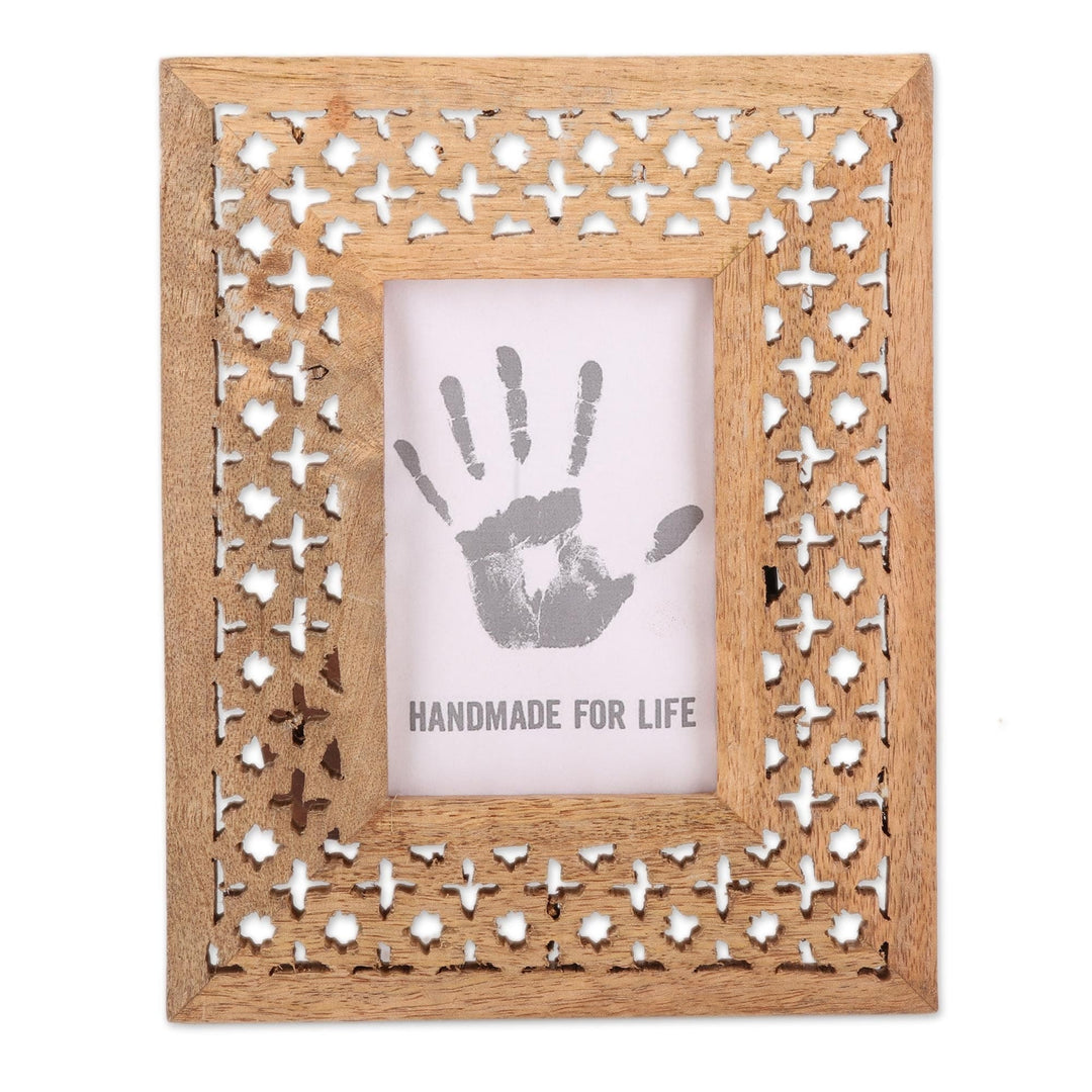 Hand-Carved Mango Wood Starry Blossoms Photo Frame 4x6 - Starry Blossoms