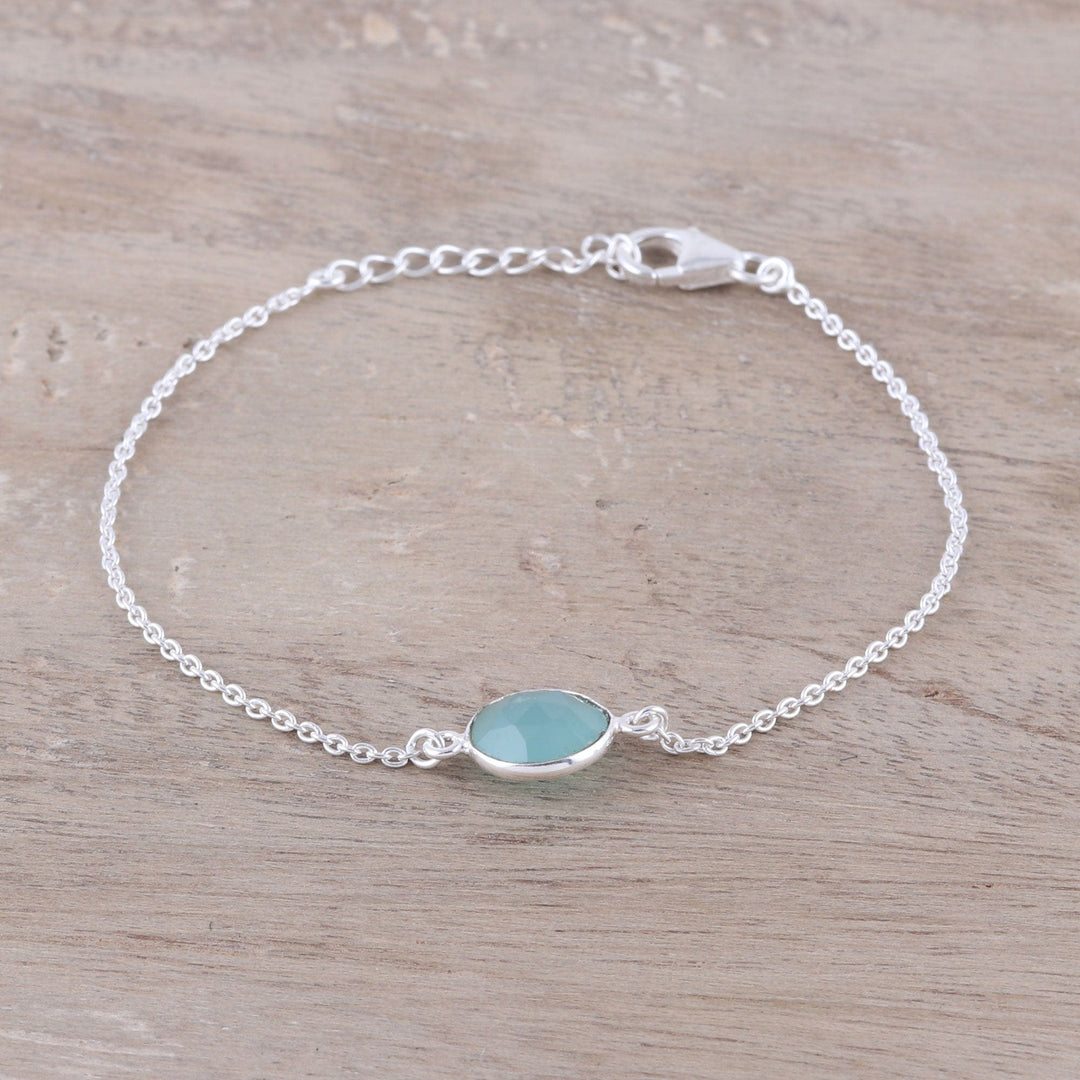 Adjustable Chalcedony Pendant Bracelet - Aqua Night