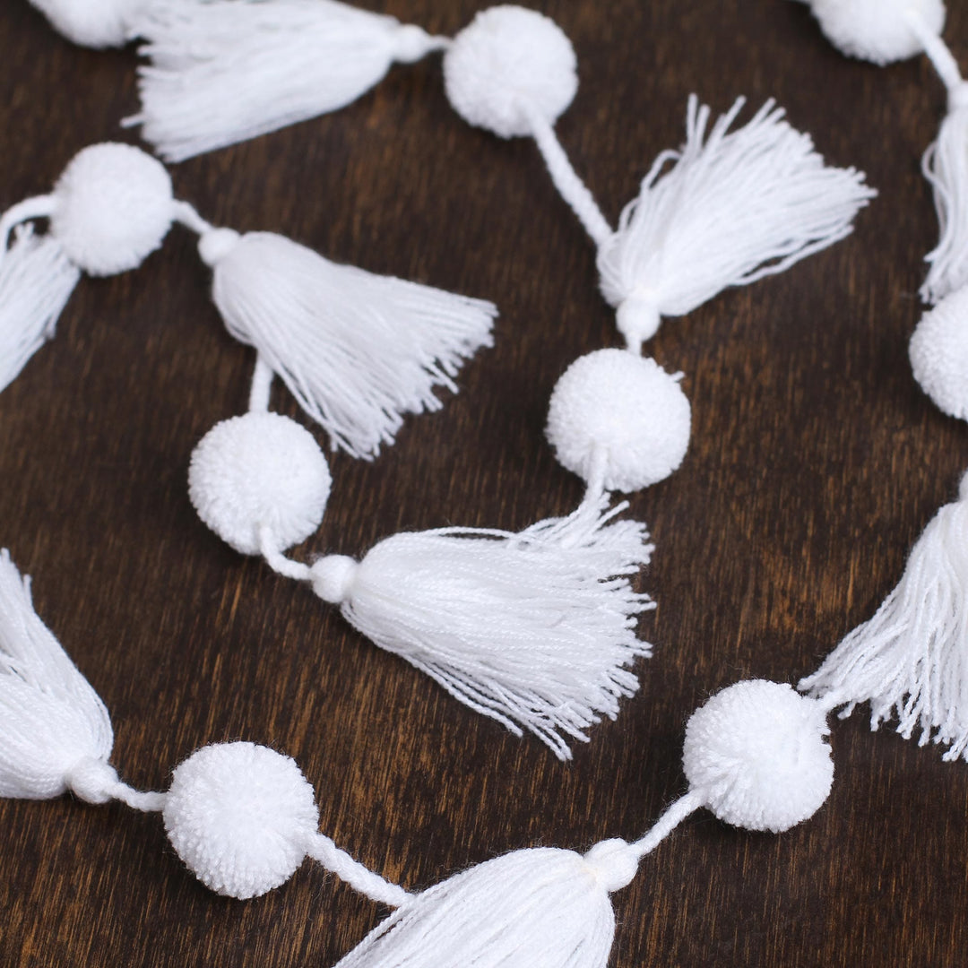 Handcrafted Snow White Cotton Pompom and Tassel Garland - Playful Snow