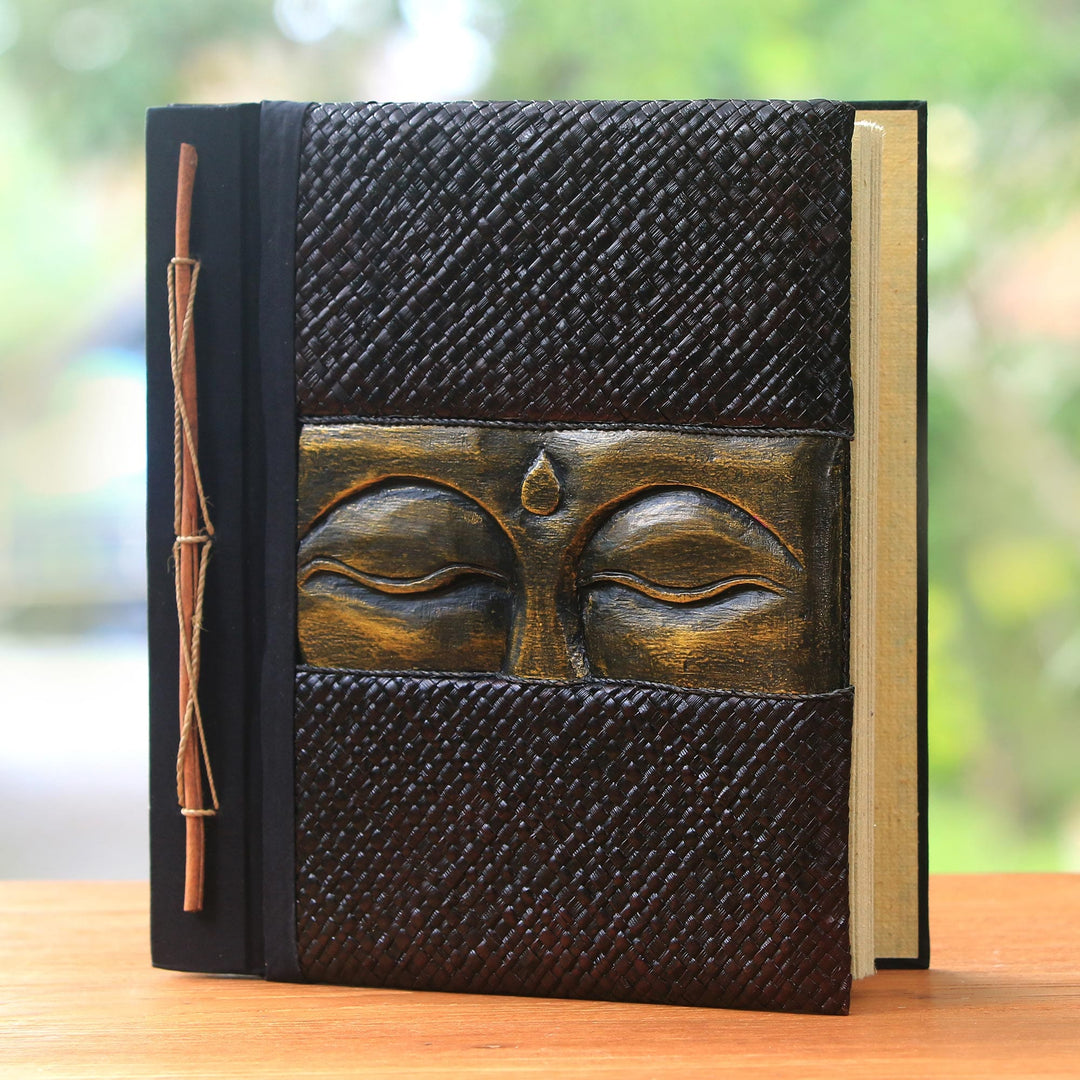 Sight of Buddha in Gold