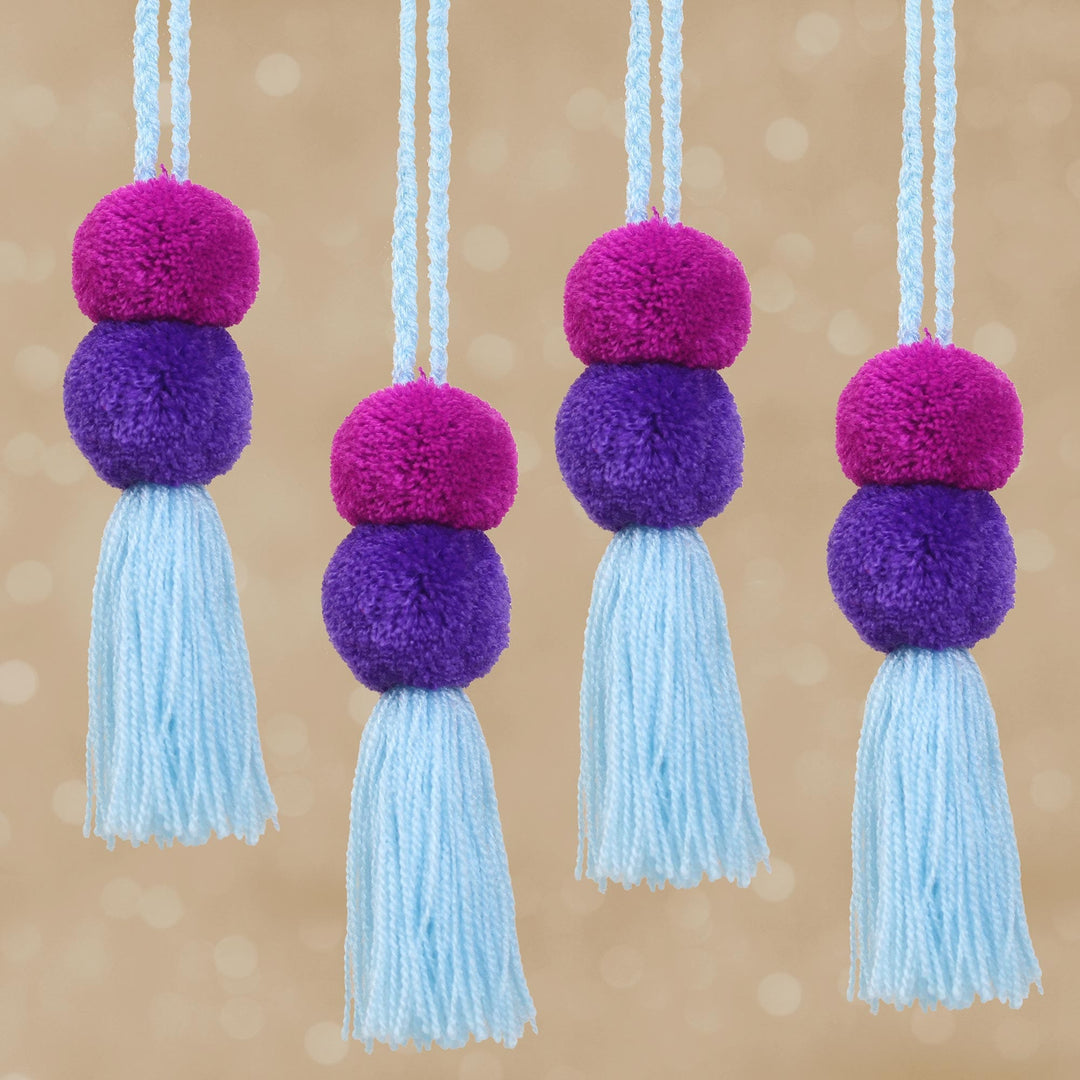 Regal Pompoms
