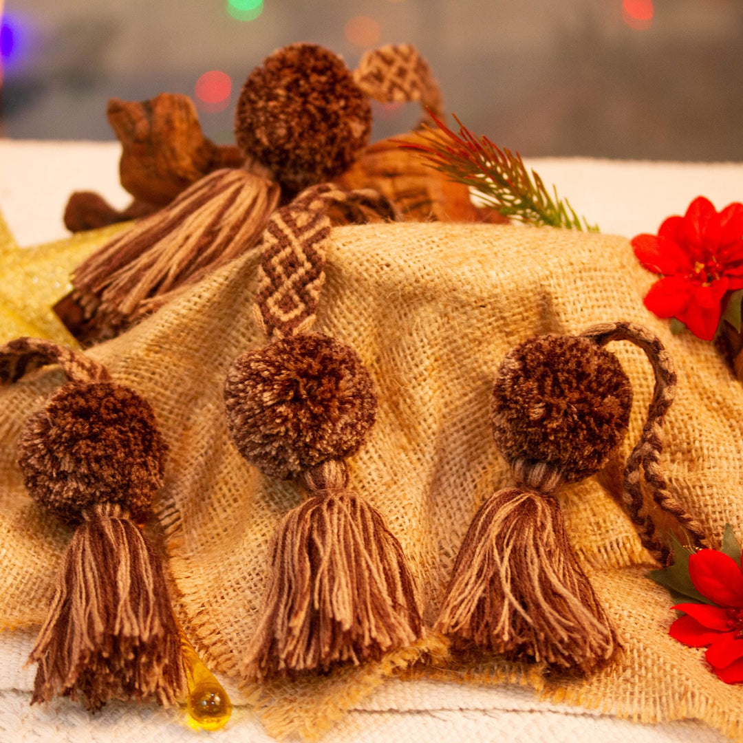 Sweet Joy in Brown