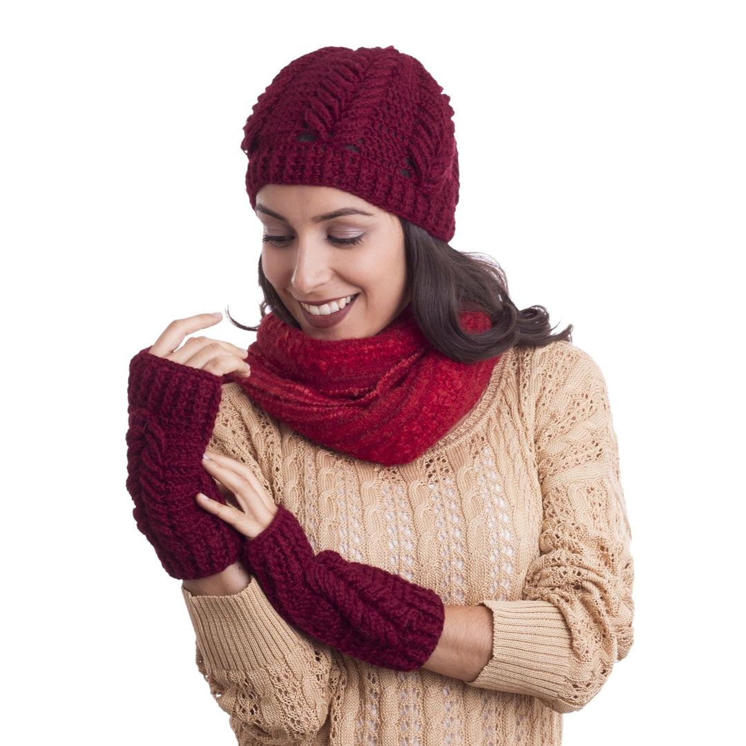 Patterned 100% Alpaca Fingerless Mitts in Wine from Peru - Patterned Style