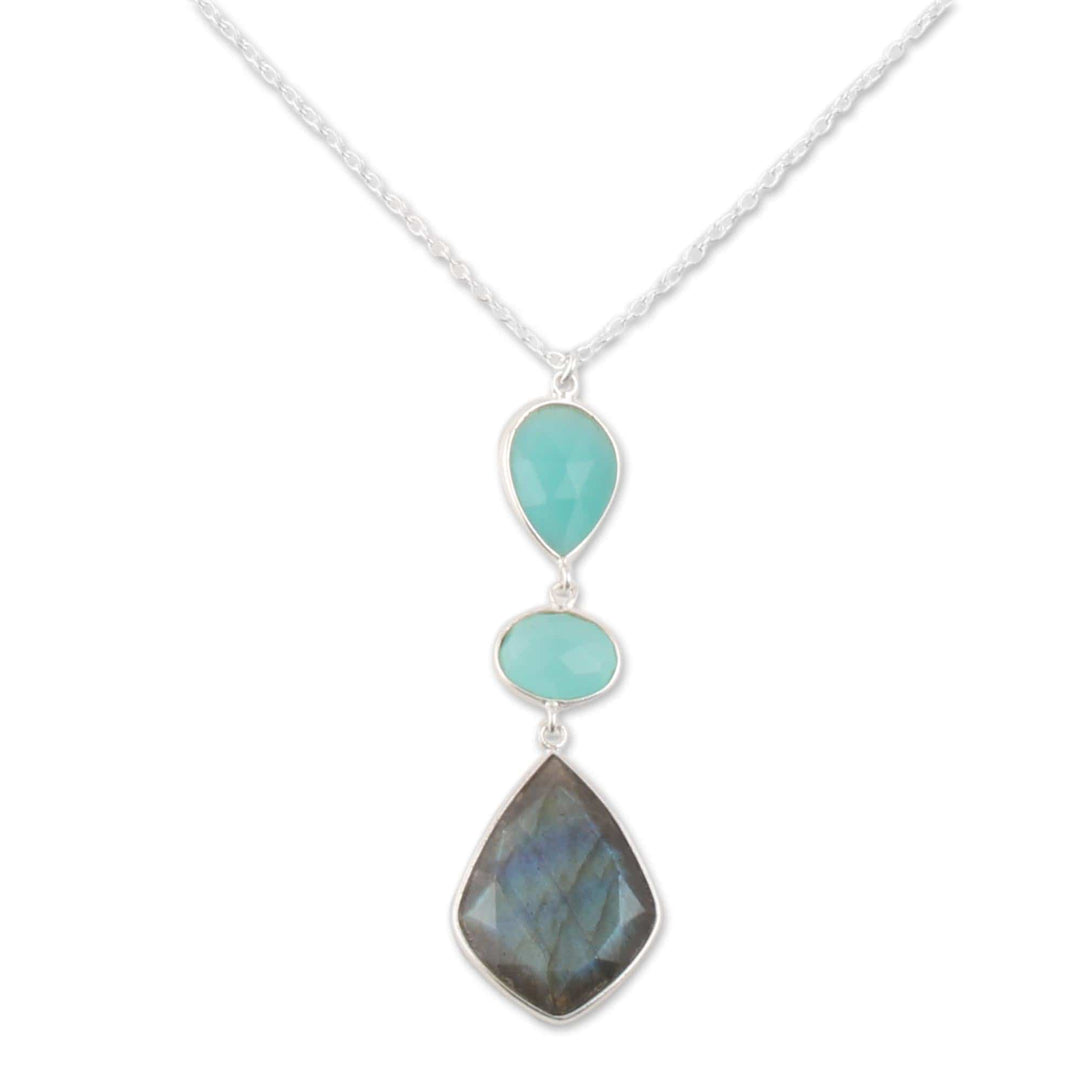 Labradorite and Chalcedony Pendant Necklace from India - Aurora Combination