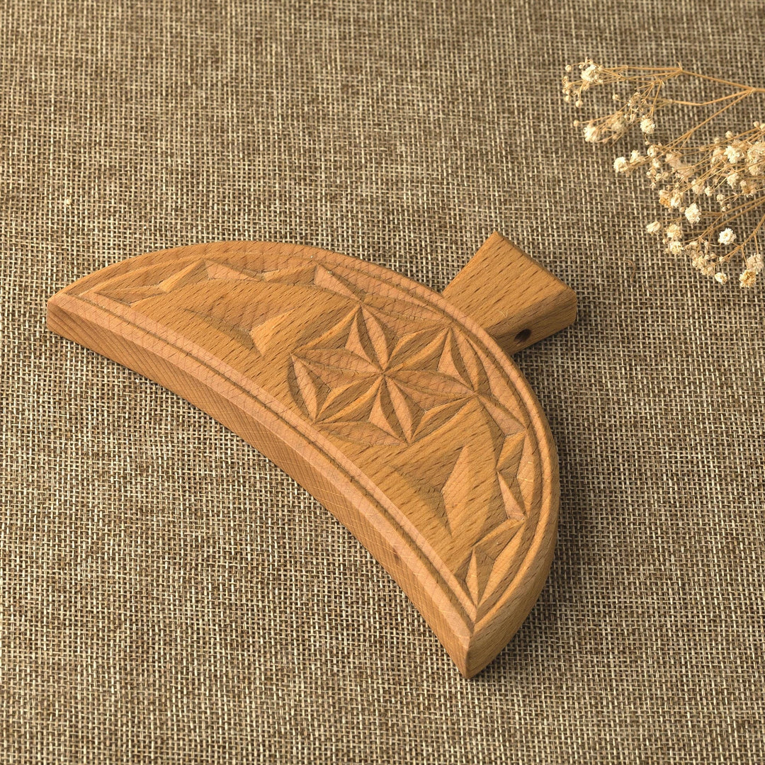 Crescent Daghdaghan