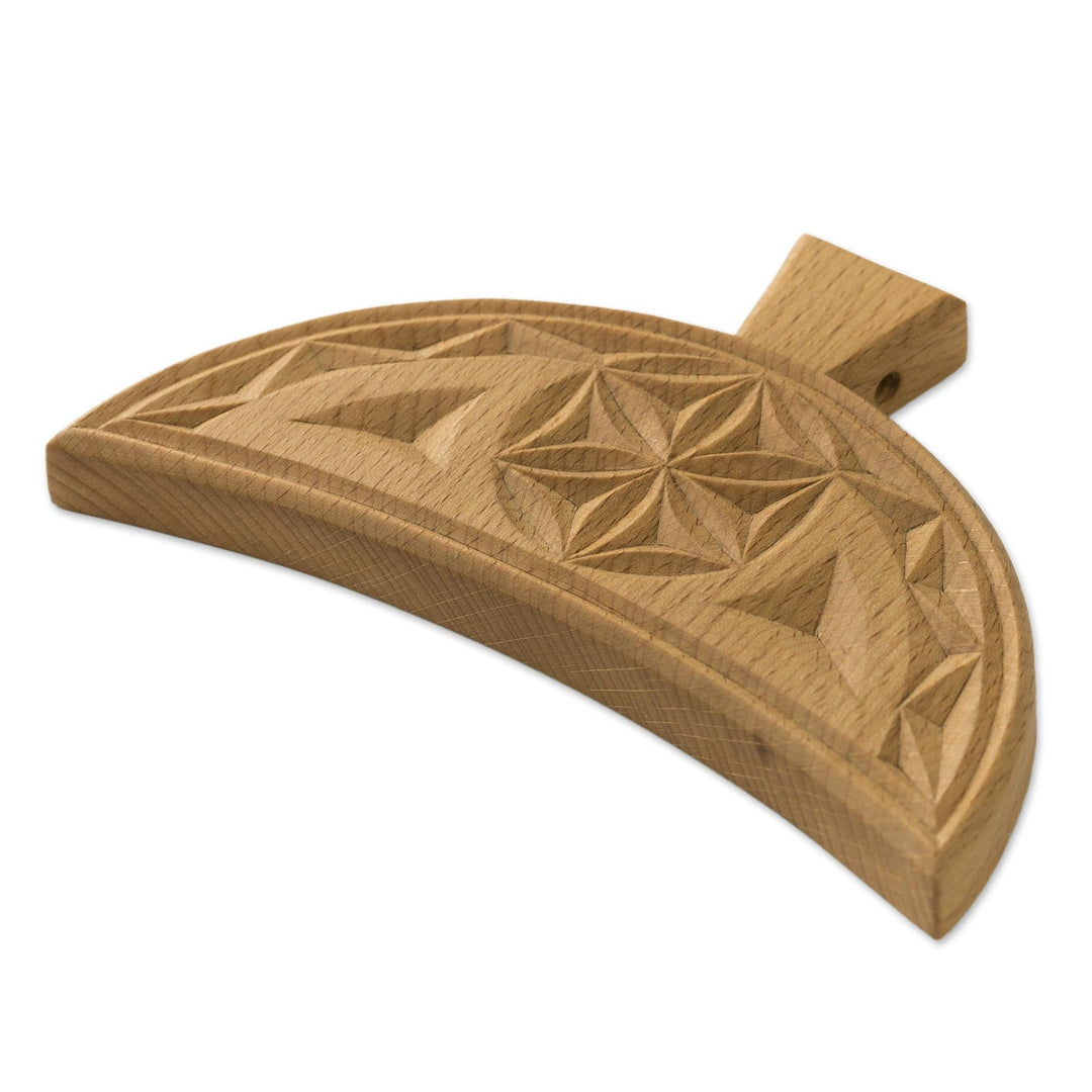Unique Armenian Wood Amulet - Crescent Daghdaghan