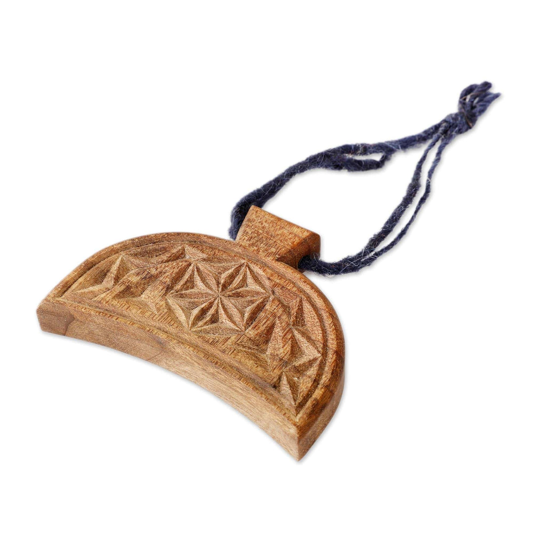 Unique Armenian Wood Amulet - Crescent Daghdaghan