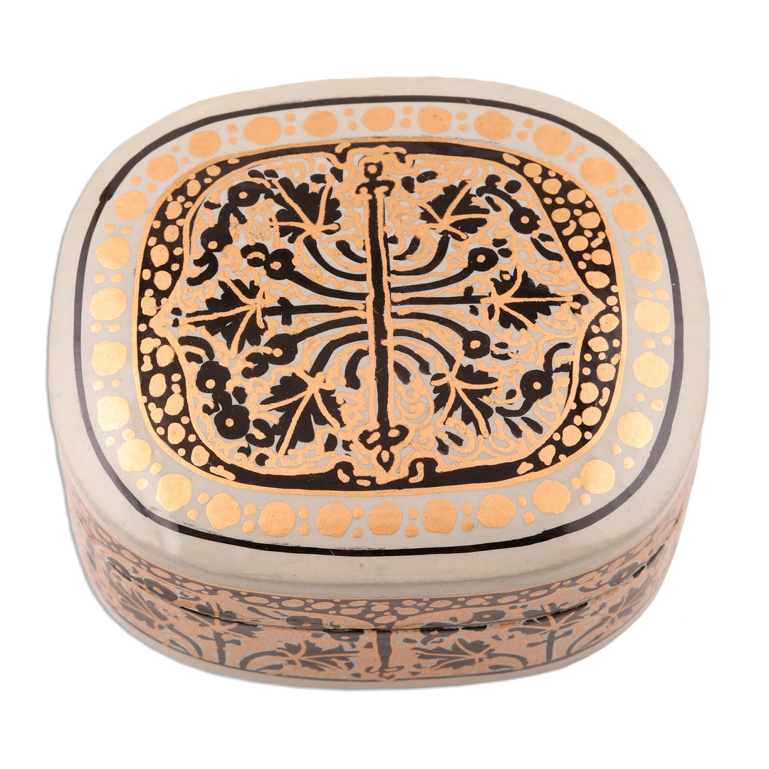 Artisan Crafted Hand Painted Papier Mache Box - Srinagar Beauty