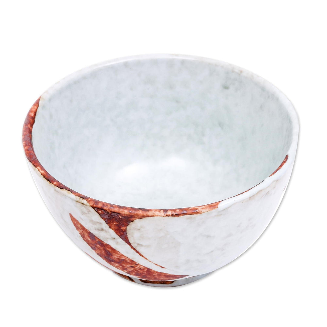 Versatile Ceramic Bowl in Brown and White - Natural Appeal
