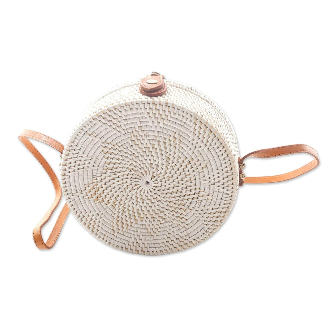 White Flower Pattern Round Woven Bamboo Shoulder Bag - White Flower