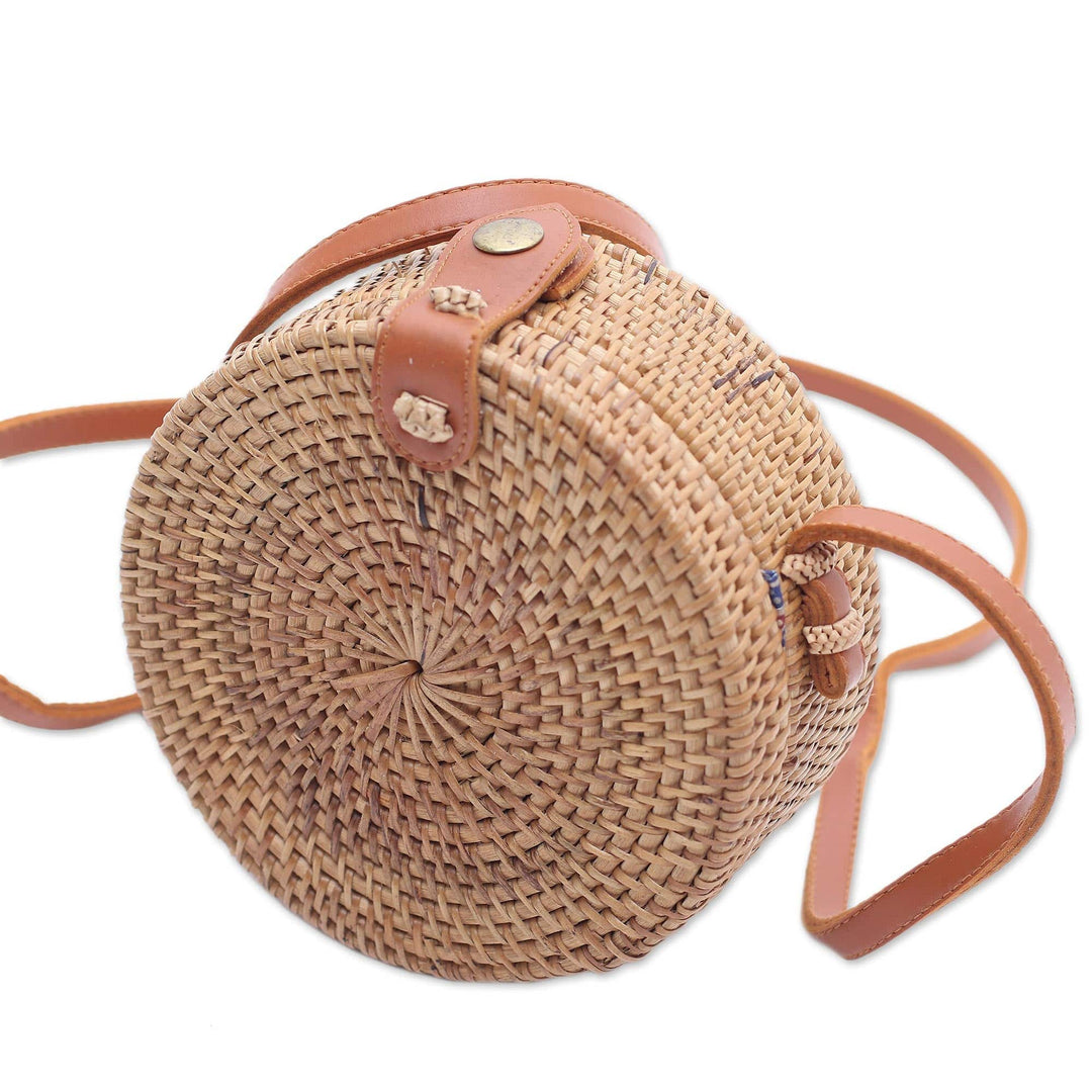 Brown Round Bamboo and Ate Grass Shoulder Bag - Brown Wheel