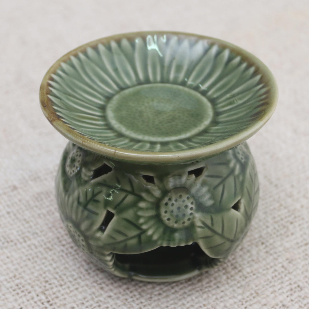 Sunflower Motif Green Ceramic Oil Warmer - Fragrant Sunflower