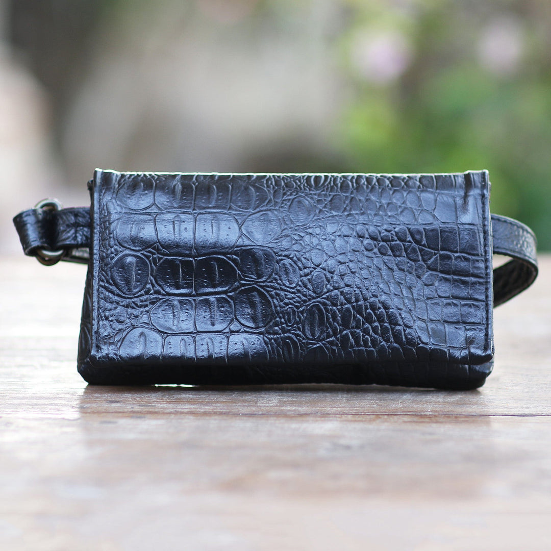 Cool Carrier in Black Croco