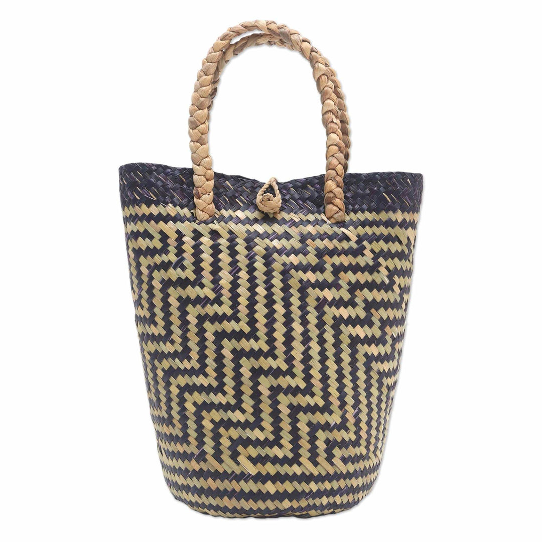 Natural Fiber Zigzag Patterned Tote Bag from Bali - Diagonal Path