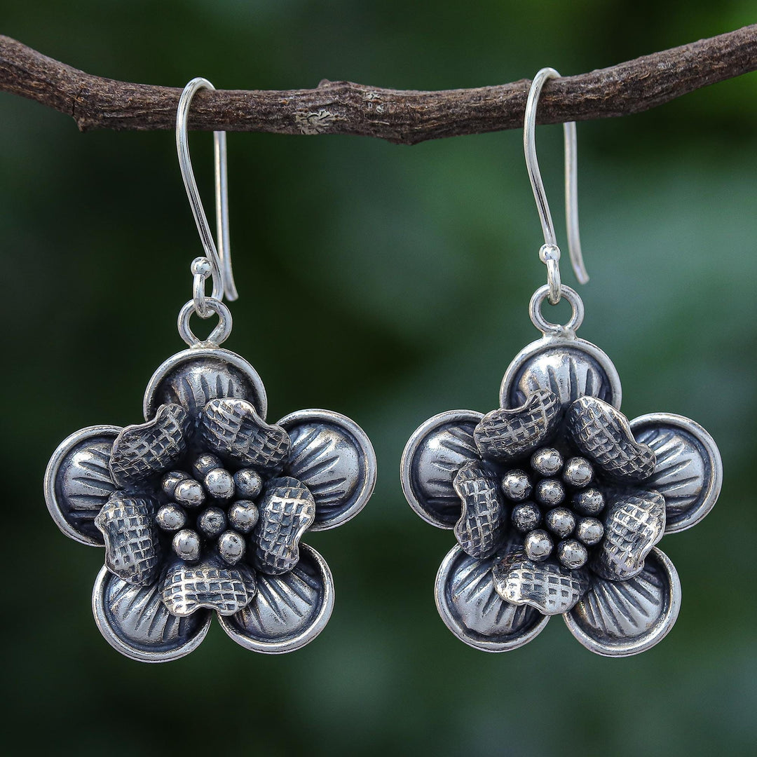 Tribal Flower