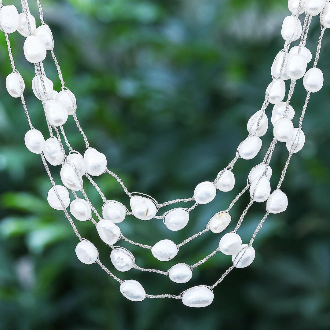 Secret Pearl in White