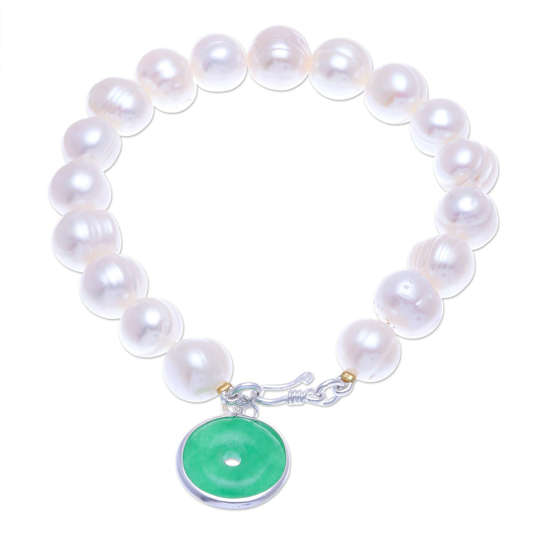 Artisan Crafted Jade and Cultured Pearl Bracelet - Lucky Pearl