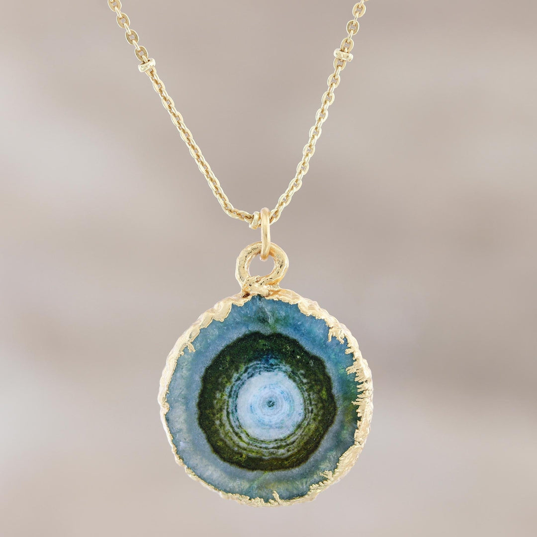 Gold-Plated Green Solar Quartz Pendant Necklace - Mystic Power