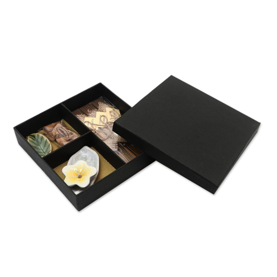 Floral-Themed Ceramic Incense Set - Balinese Aroma