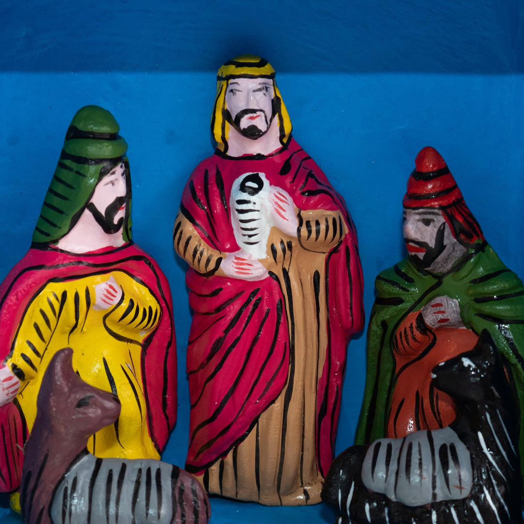Mini Holiday-Themed Retablos - Holiday Traditions