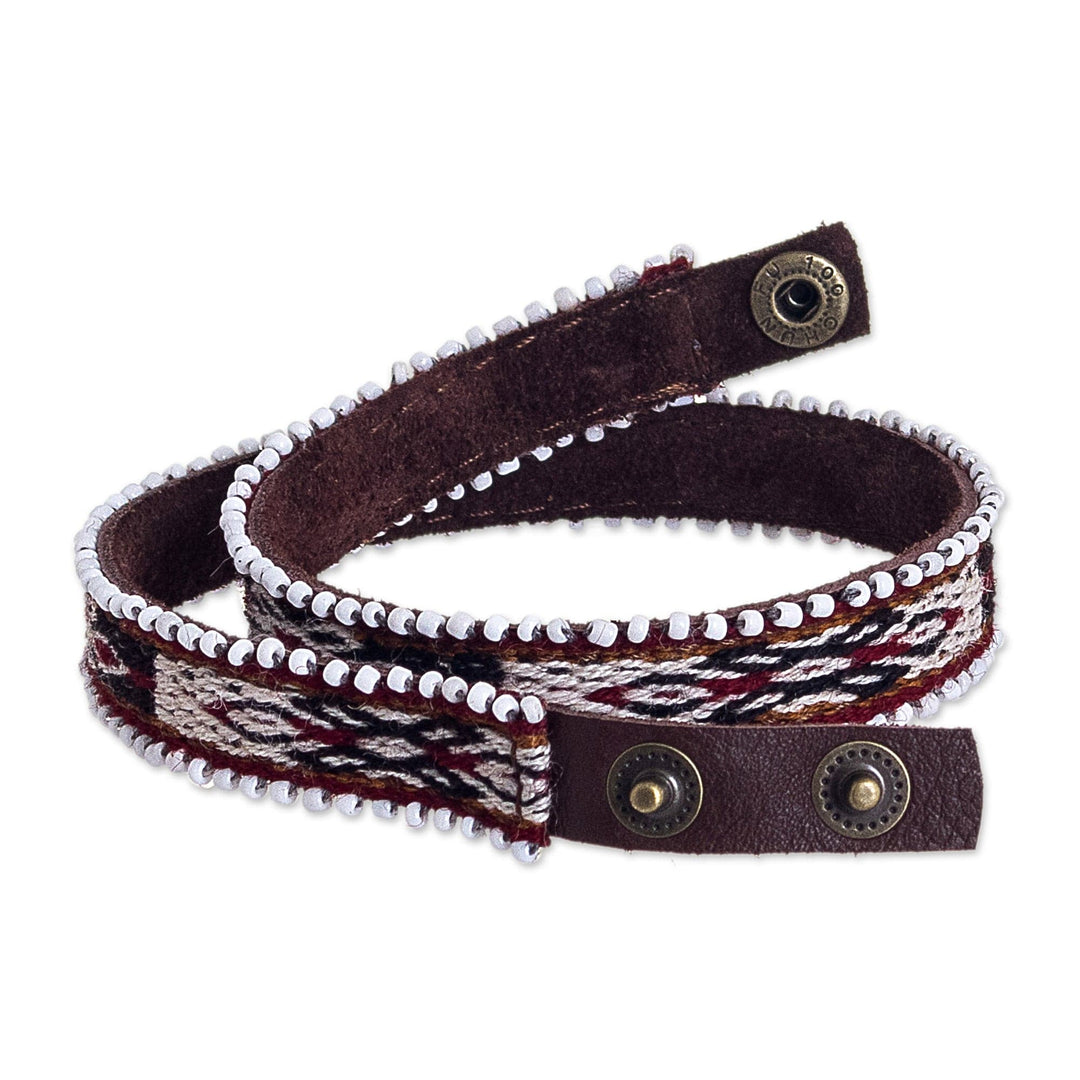 Unisex Wrap Bracelet with Leather and Wool - Cusco Embrace