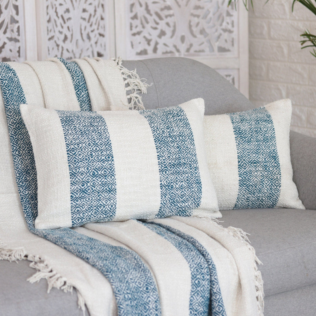 Diamond Elegance in Teal