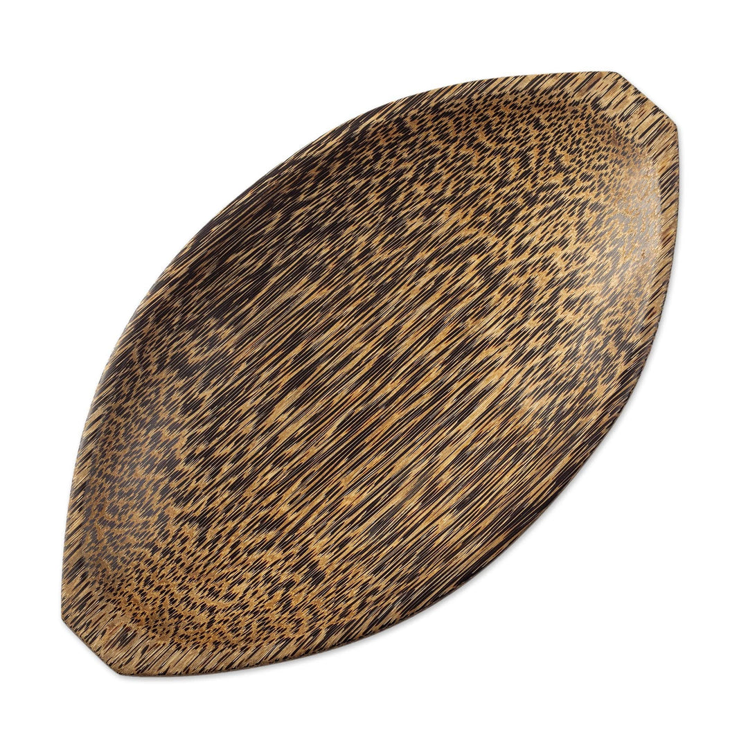Chambira Wood Platter Hand-Carved in Peru - Sharing Ritual
