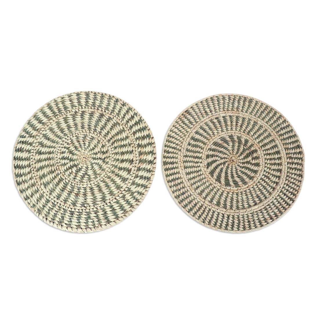 Set of 4 Natural Fiber Round Mandala Placemats - Glorious Mandala