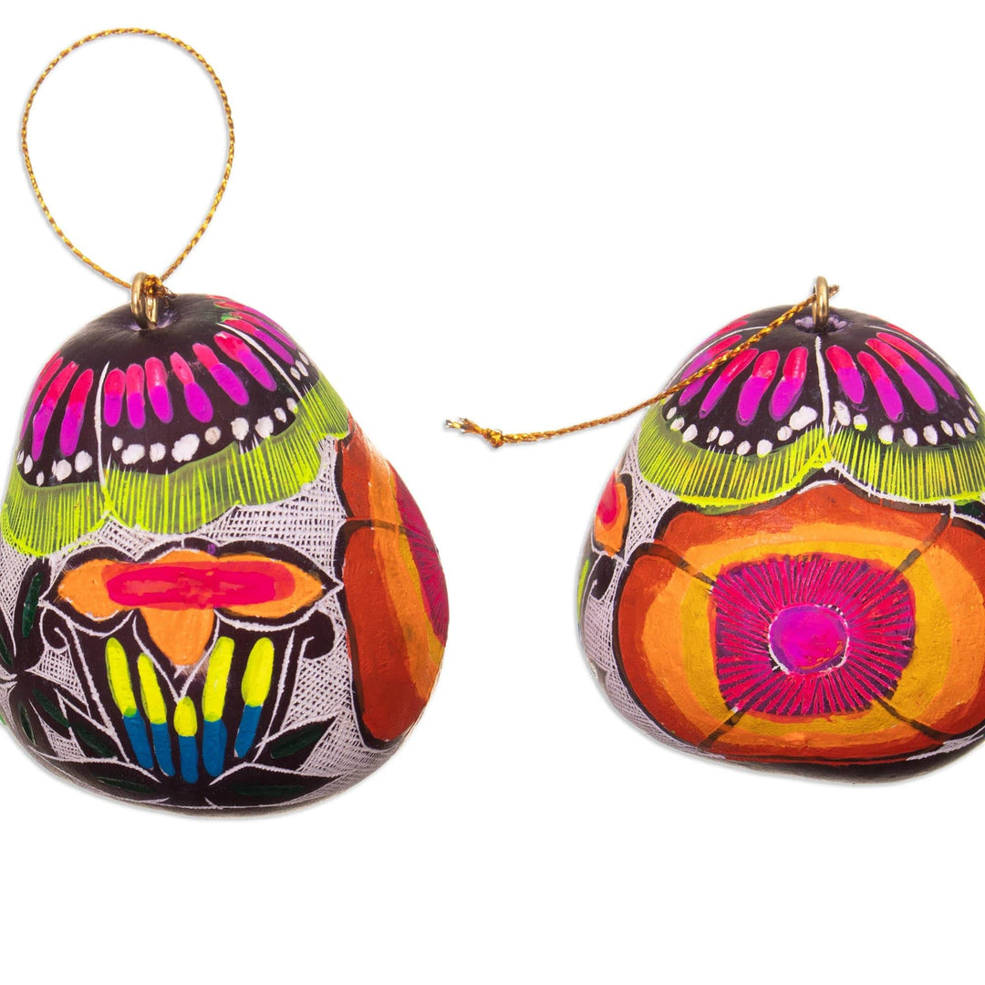 Handcrafted Andean Gourd Ornaments with Flowers (Set of 3) - Soul Flowers