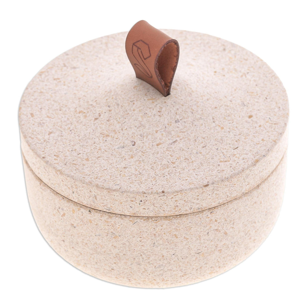 Ivory Jar Made from Bio-Composite with Recycled Rice Husks - Tagine in Ivory