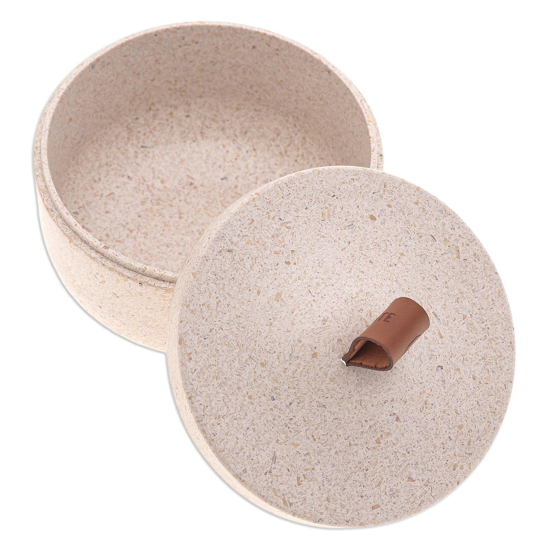 Ivory Jar Made from Bio-Composite with Recycled Rice Husks - Tagine in Ivory