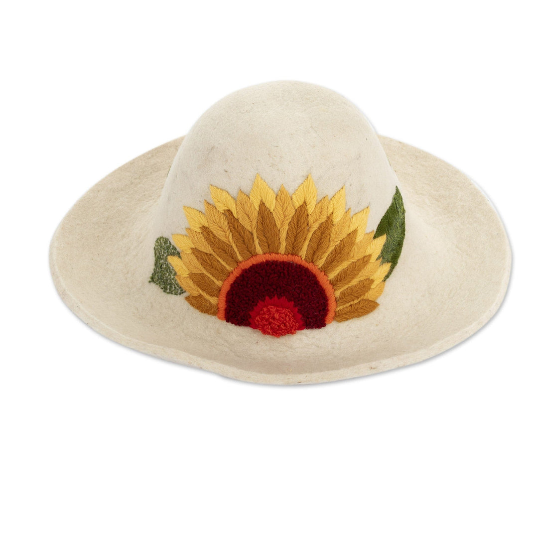 Cusco Ivory Wool Felt Hat with Floral and Leaf Embroidery - Floral Sunset
