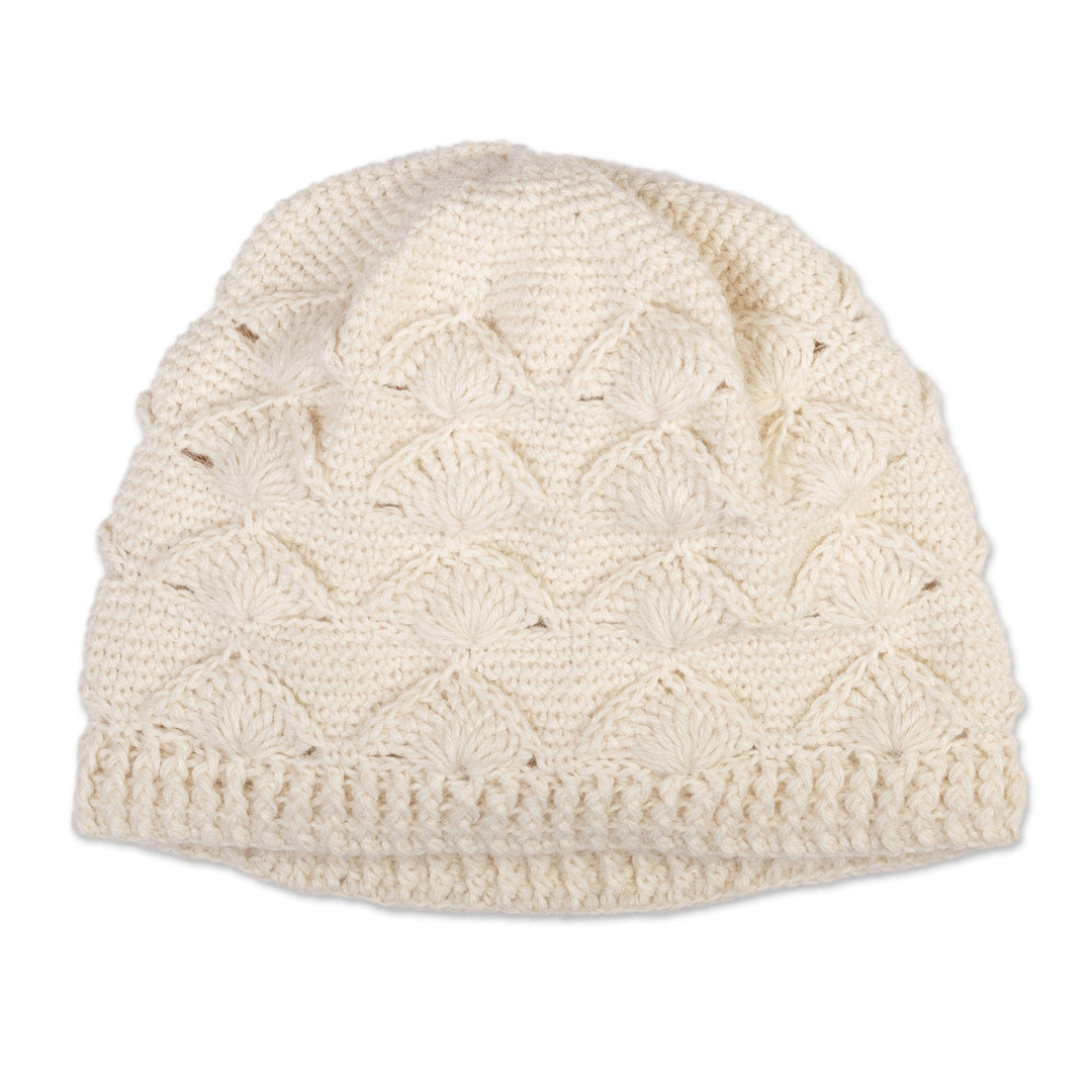 Cable Knit Snow White 100% Alpaca Hat Handmade in Peru - Snow Scallops
