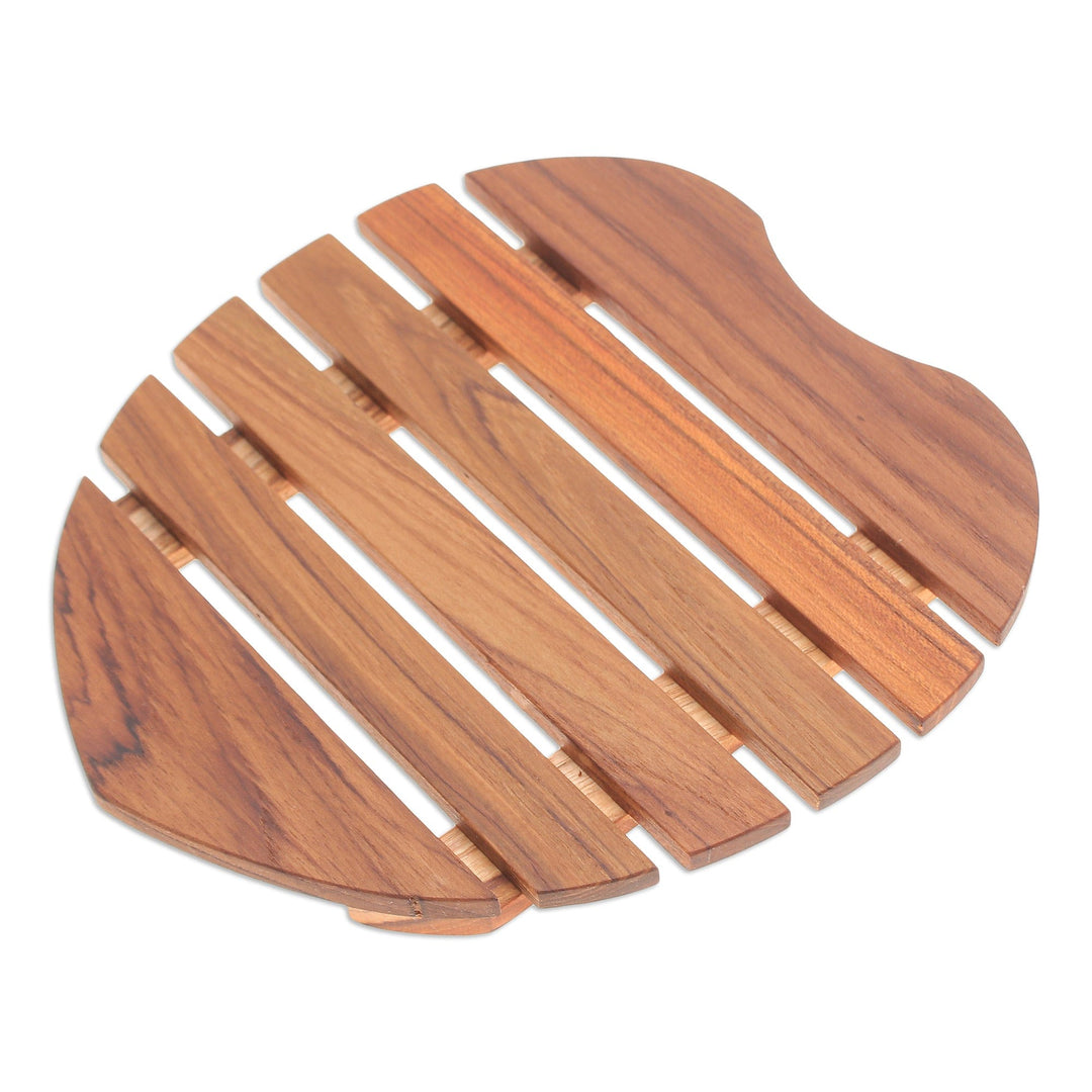 Heart-Shaped Teak Wood Pot Stand Handcrafted in Thailand - Romantic Banquet