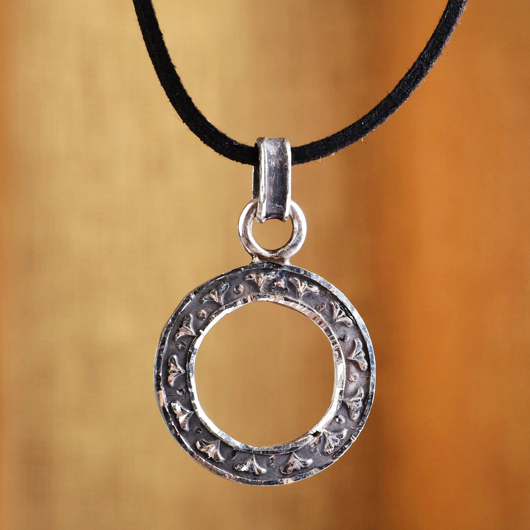Polished Round Floral Sterling Silver Pendant Necklace - Mountain Halo