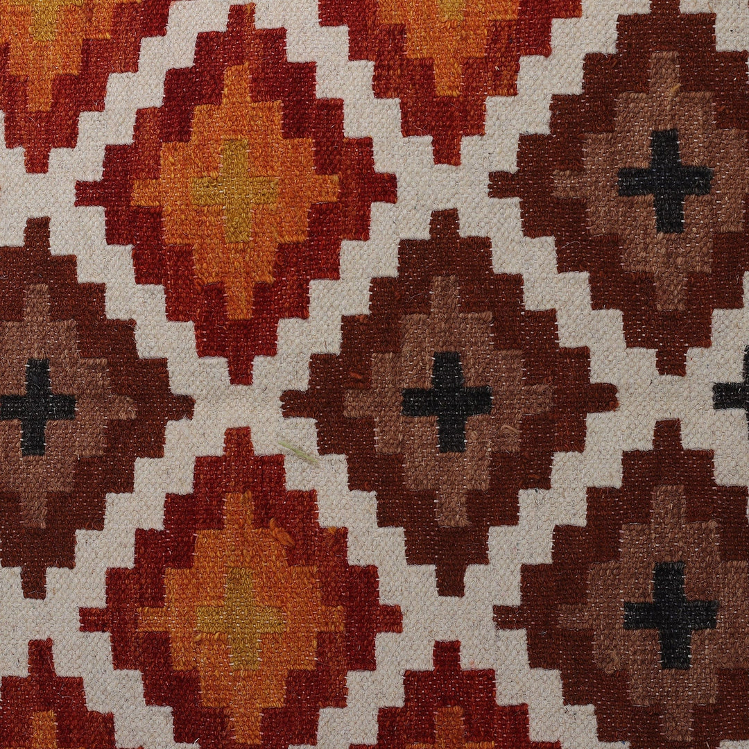 Handloomed Diamond-Patterned Alabaster and Black Wool Rug - Paradise Enchantment