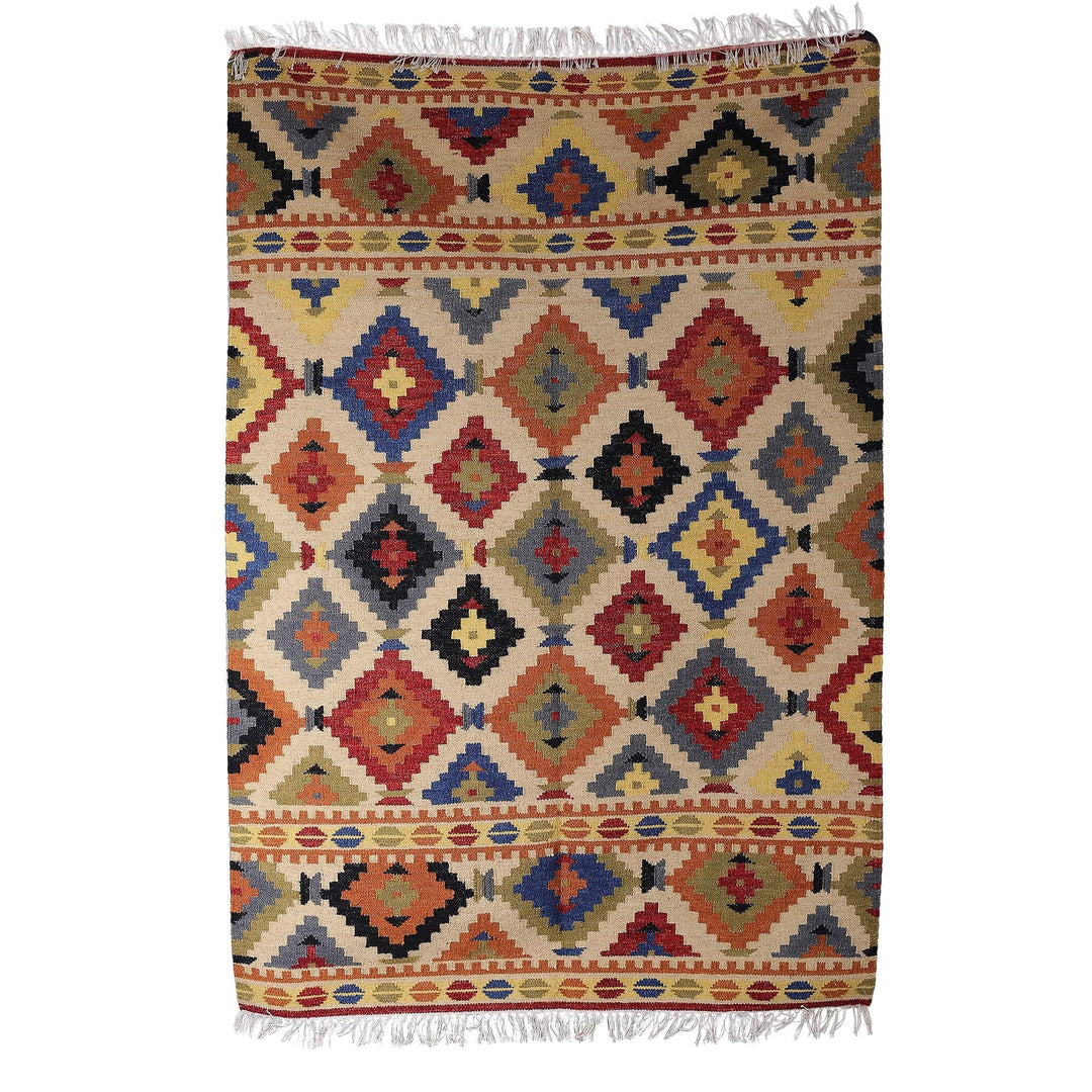 Handloomed Diamond-Patterned Wool Rug with Fringes (4x6) - Palace Visit