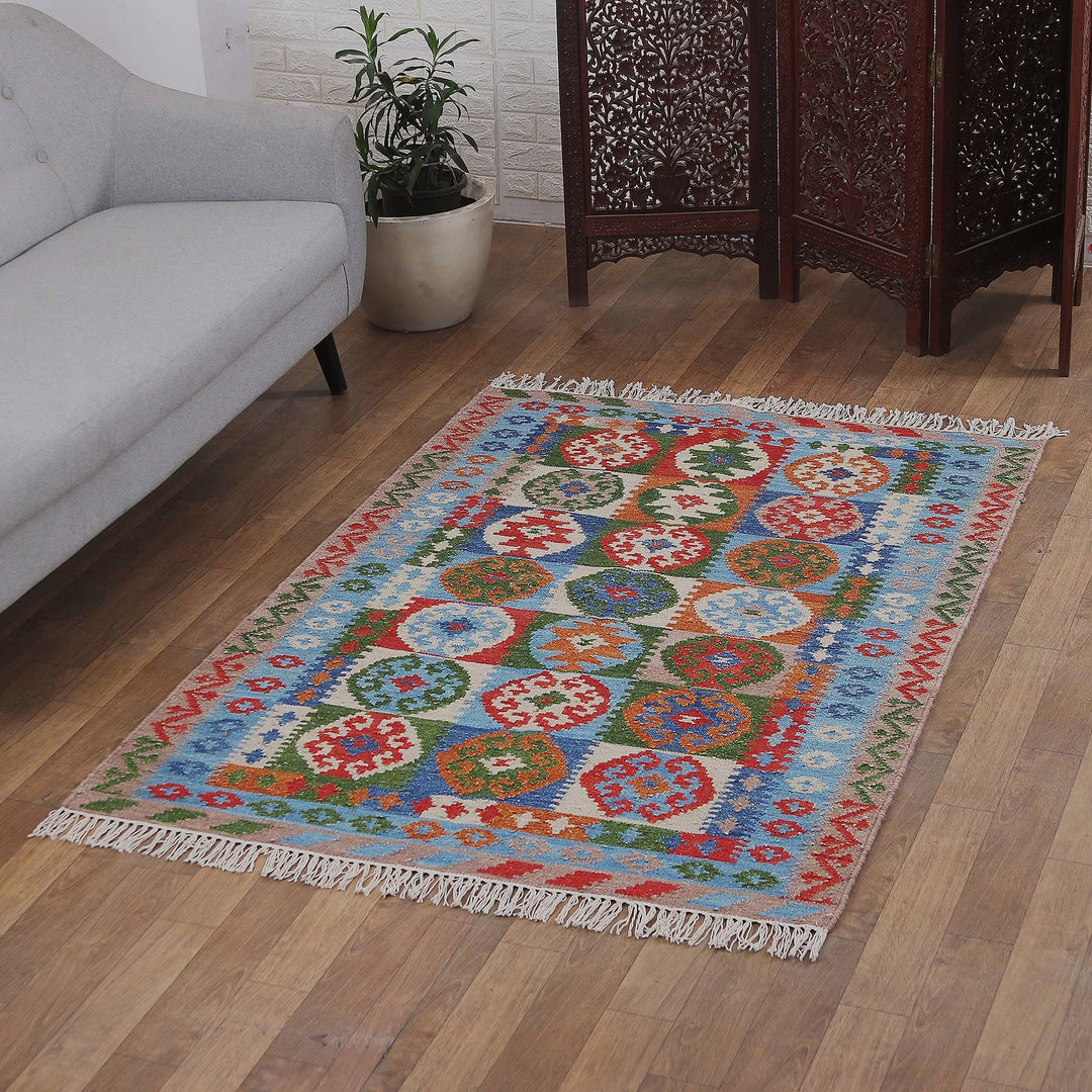 Handloomed Traditional Diamond-Patterned Wool Rug from India - Creative Blue