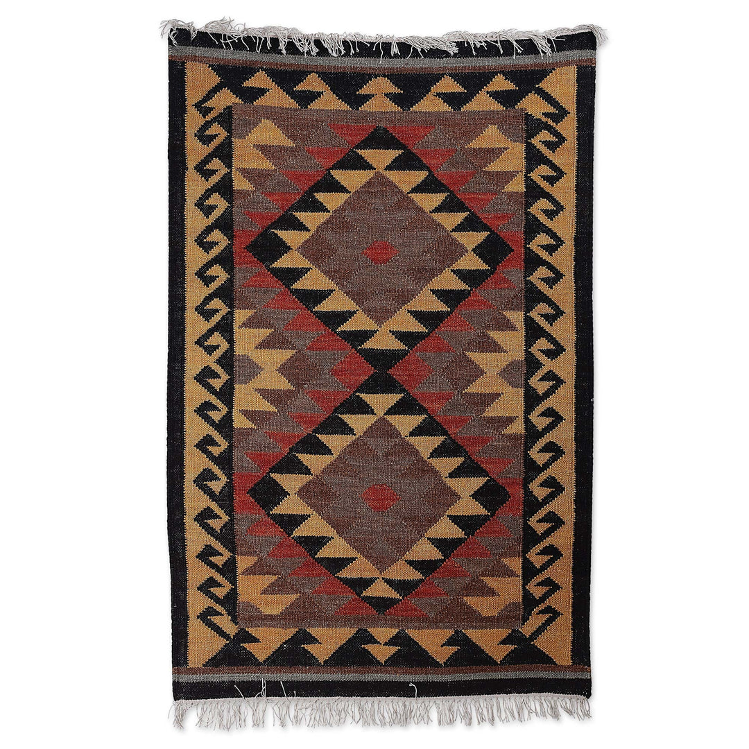 Handmade Diamond-Patterned Wool Area Rug in Warm Hues (3x5) - Classic Manor