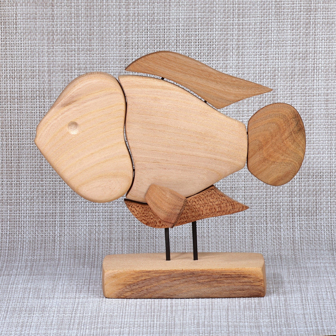 Hand-Carved Fish-Themed Linden Wood Sculpture in Natural Hue - Natural Fish
