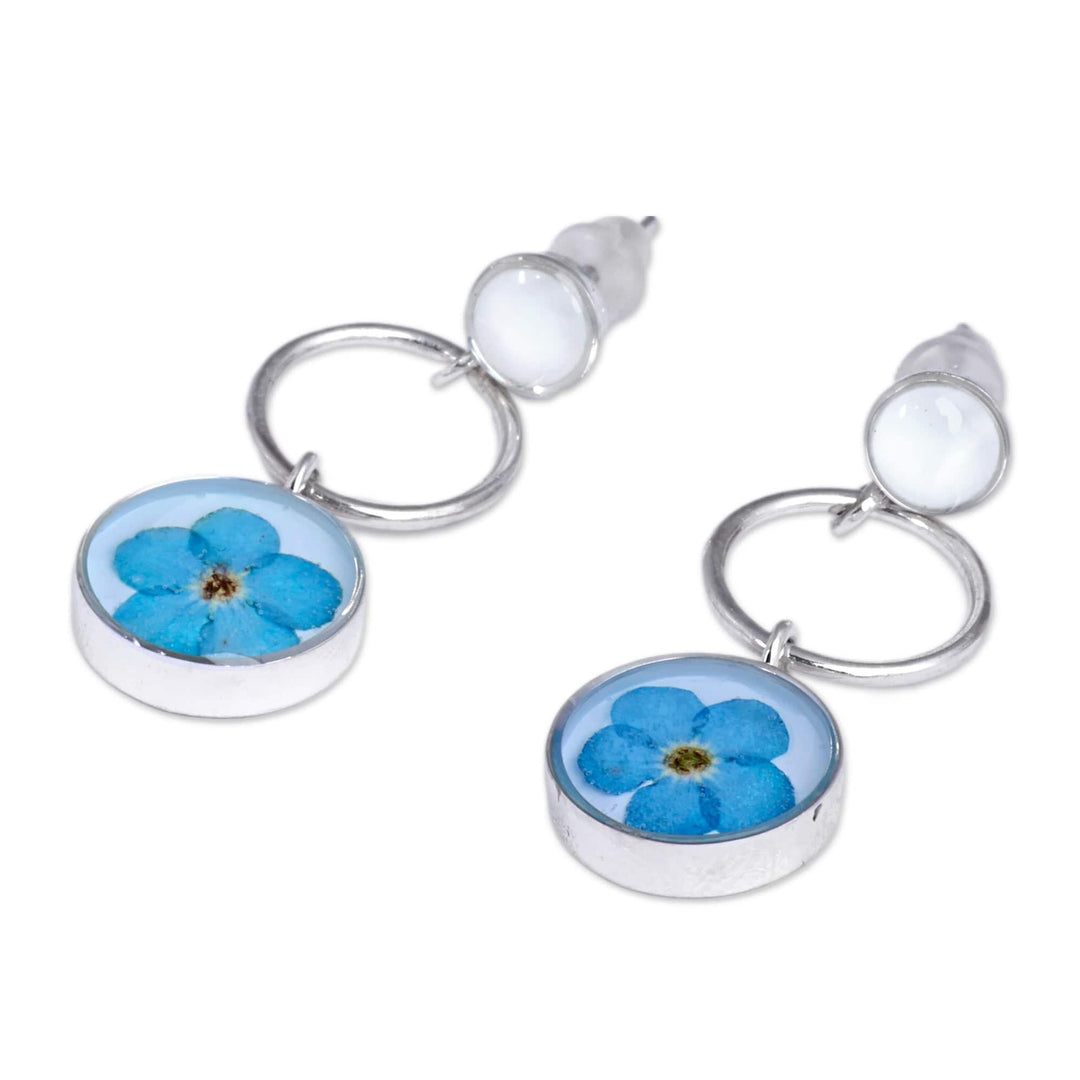 Modern Round Resin-Coated Natural Flower Dangle Earrings - Moments & Memories